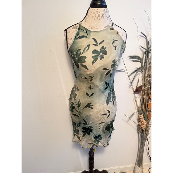 Mannequines USA Dresses & Skirts - Y2K Mannequines USA Silk Velvet Burnout Floral‎ Mini Dress Green V509S Womens 6